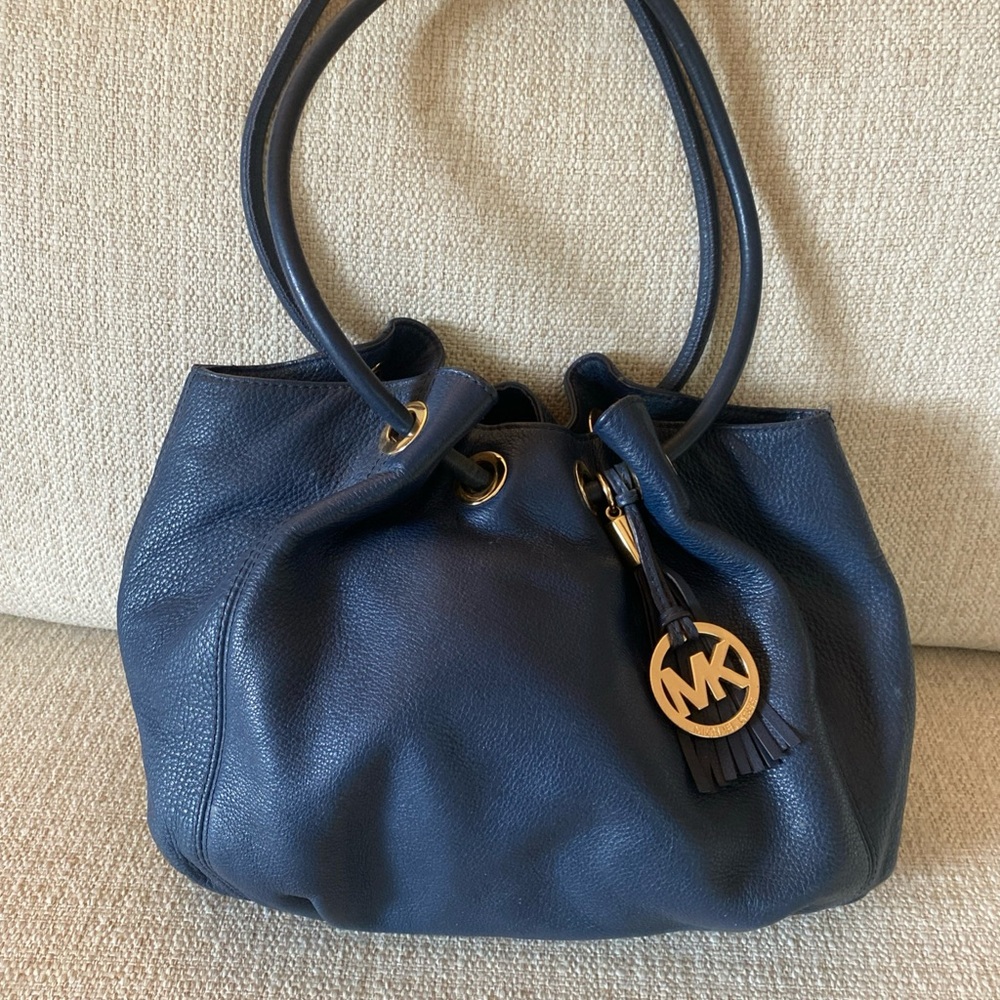 Michael Kors Navy Leather Hobo Shoulder Bag with logo charm
